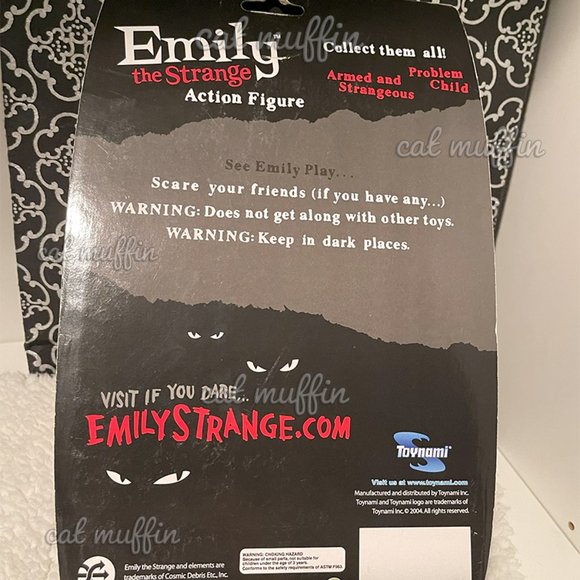 EMILY THE STRANGE AND MISTERY PROBLEM CHILD - DOLL & CAT FIGURE *SEALED* - Picture 5 of 5
